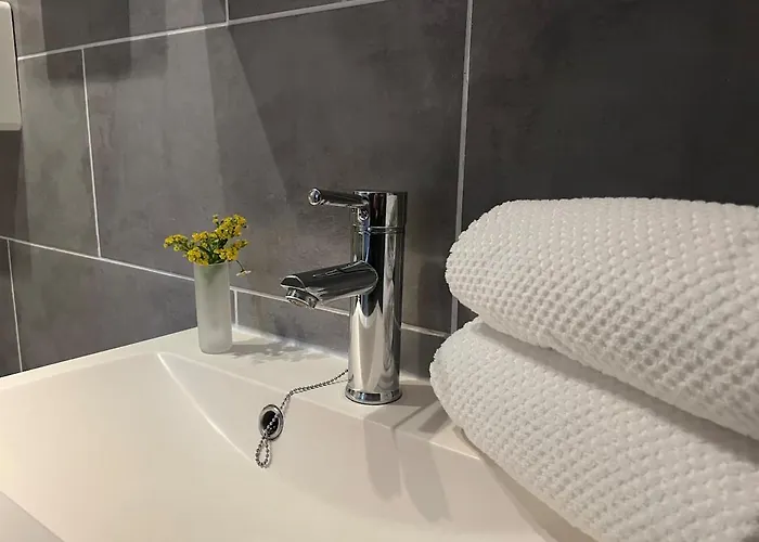 Apartamento Beach, Sun, Air Conditioning And Parking In Agay!