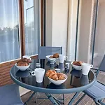 Beach, Sun, Air Conditioning And Parking In Agay! Appartement *