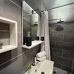 Beach, Sun, Air Conditioning And Parking In Agay! Saint-Raphaël