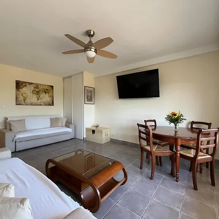 Apartment Beach, Sun, Air Conditioning And Parking In Agay! *