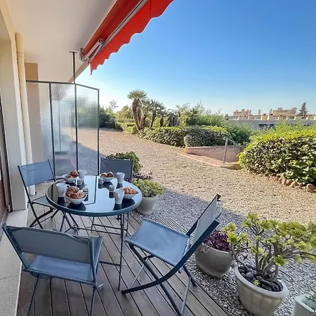 Apartment Beach, Sun, Air Conditioning And Parking In Agay!