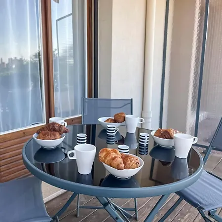Beach, Sun, Air Conditioning And Parking In Agay! Appartement *