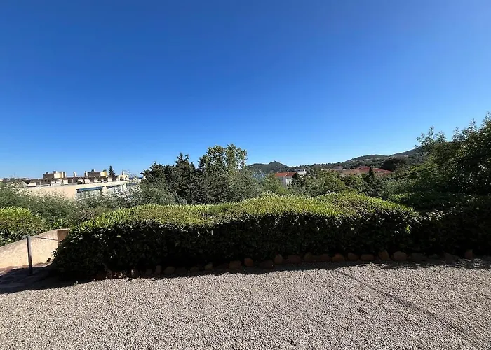 Beach, Sun, Air Conditioning And Parking In Agay! Saint-Raphaël