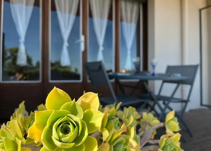 Beach, Sun, Air Conditioning And Parking In Agay!