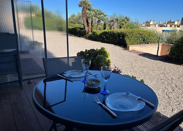 Beach, Sun, Air Conditioning And Parking In Agay! *