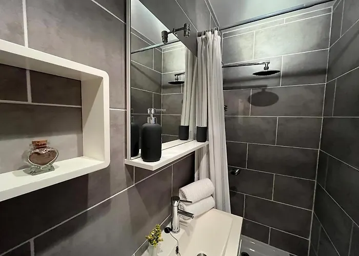 Beach, Sun, Air Conditioning And Parking In Agay! Saint-Raphaël